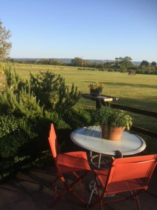 Cotswold Edge Guest Suite With Broadway Hill View Badsey Eksteriør billede